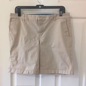 Tommy Hilfiger khaki size 12 shorts